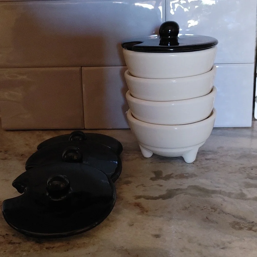 4 Vintage Condiment Bowls with Lids 3 Footed Black & Cream